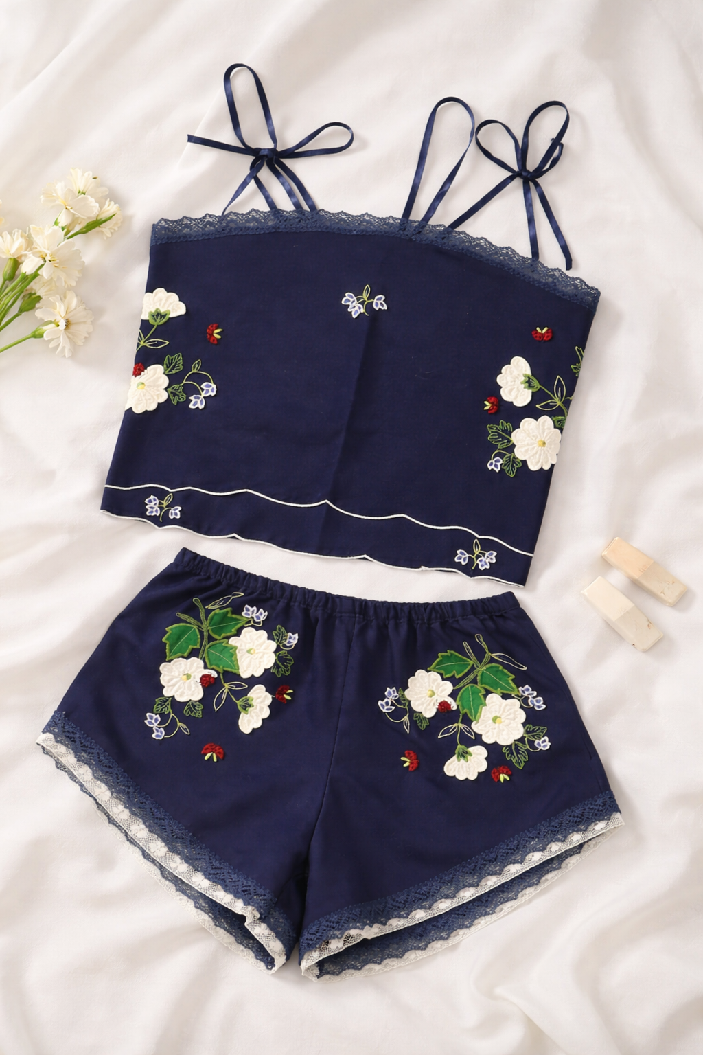 Lingerie Bleu Marin